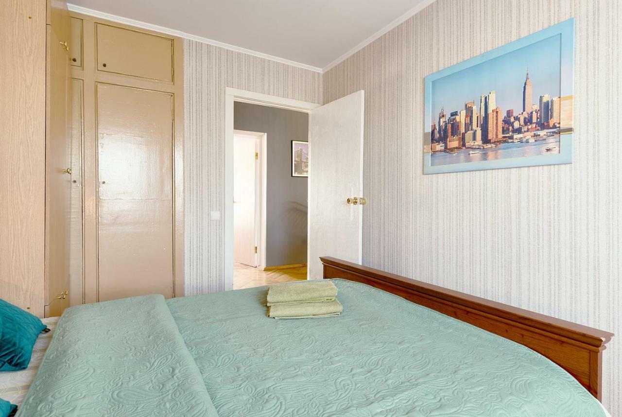 L3-82 Main Street- Modern New Three 3 Separate 3Bedrooms 100 M2 - Central Location, Metro Palace Of Sports - Gulliver Mall, Arena City Kyiv Exterior foto